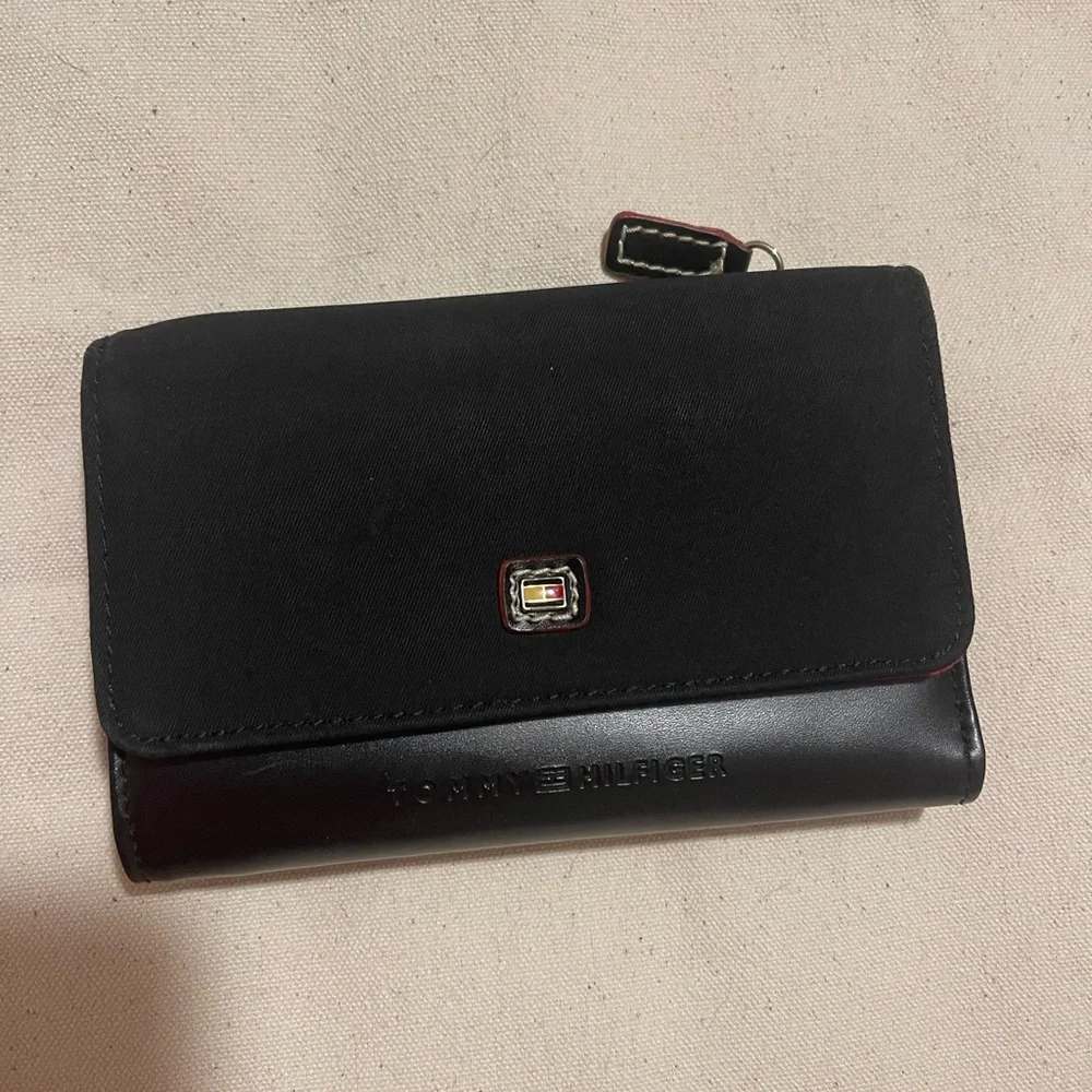 Tommy‎ Hilfiger Black Wallet